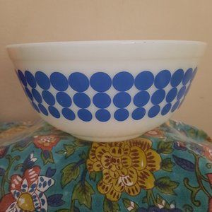 Vintage Pyrex Blue Dot Bowl